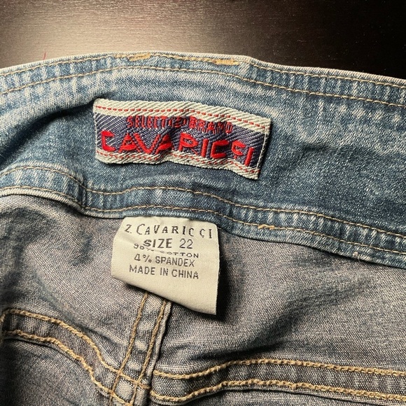 Utility Stretchy Jeans. Cavaricci.

Plus Size 22 - Picture 3 of 5